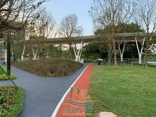 東莞洪梅梅沙公園透水混凝土11.jpg